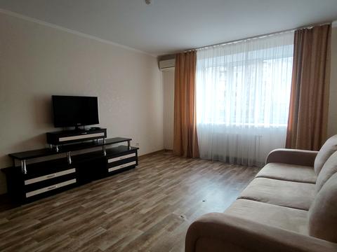 квартира за адресою Михайла Лушпи просп., 19