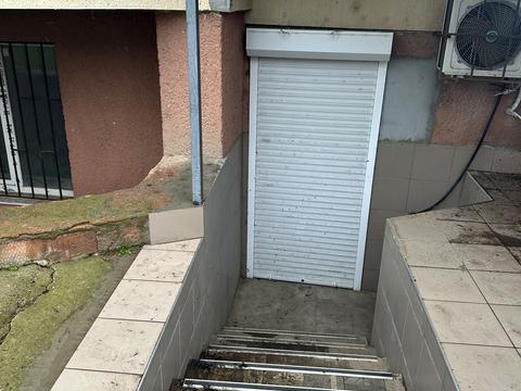 комерційна за адресою Мальовнича вул. (Скворцова), 4а