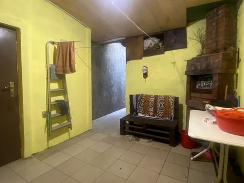 квартира за адресою Утьосова вул., 12