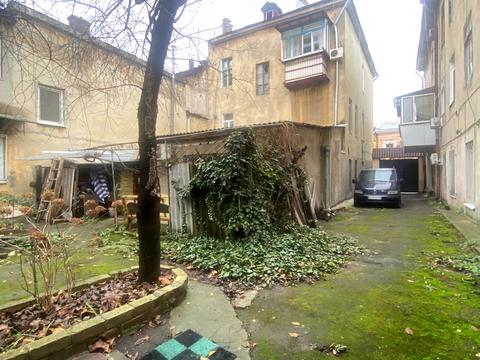 квартира за адресою Утьосова вул., 12