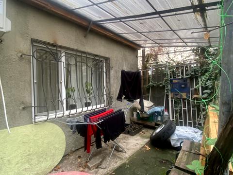 квартира за адресою Утьосова вул., 12