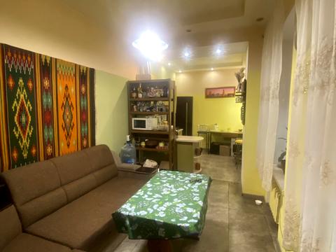 квартира за адресою Утьосова вул., 12