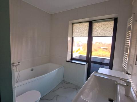 будинок за адресою Сонячна вул.