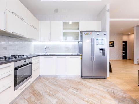 квартира за адресою Євгенія Єніна вул. (Бакуліна), 33