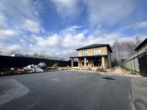 дом по адресу Центральна