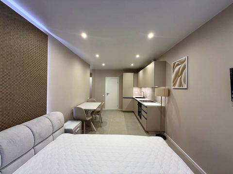 квартира по адресу Днепровская набережная ул., 17-К