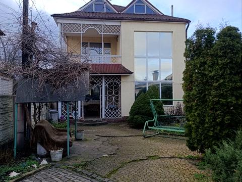 будинок за адресою Червона Алея вул., 39