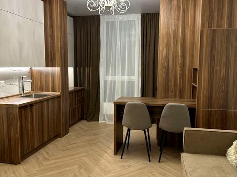 квартира за адресою Ревуцького вул., 40-В