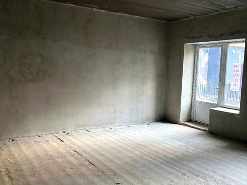 комерційна за адресою Княгинин вул., 44