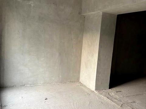 комерційна за адресою Княгинин вул., 44