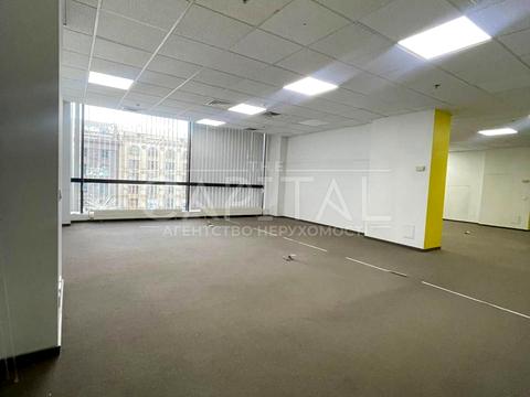 коммерческая по адресу Крещатик ул. (Kreschatic), 19