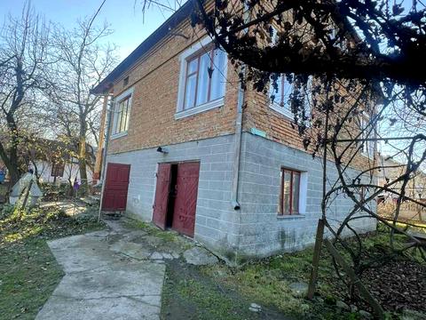 будинок за адресою Центральна