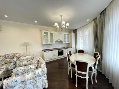 квартира за адресою Євгена Коновальця вул. (Щорса), 36-В