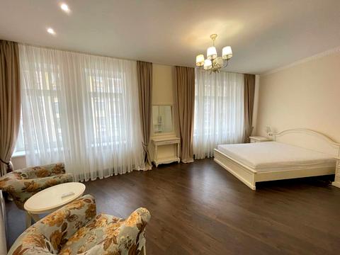 квартира за адресою Євгена Коновальця вул. (Щорса), 36-В