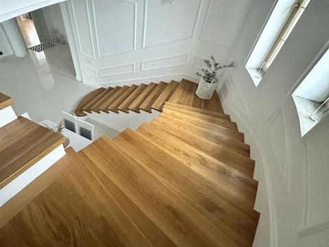 будинок за адресою Травнева