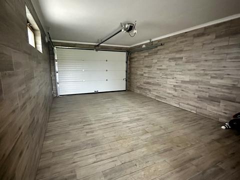 будинок за адресою Травнева