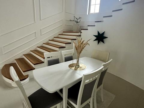 будинок за адресою Травнева