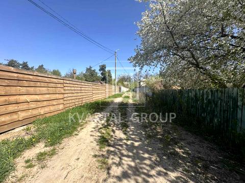 ділянка за адресою смт. Ворзель, Мічуріна