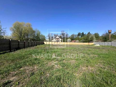 ділянка за адресою смт. Ворзель, Мічуріна