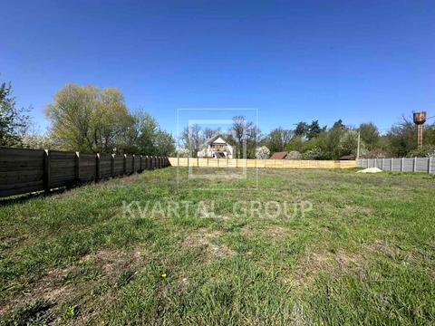 ділянка за адресою смт. Ворзель, Мічуріна