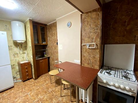 квартира за адресою Андрія Мельника вул. (Генерала Тупікова), 14-Б