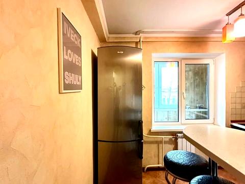 квартира за адресою Раїси Окіпної вул., 9