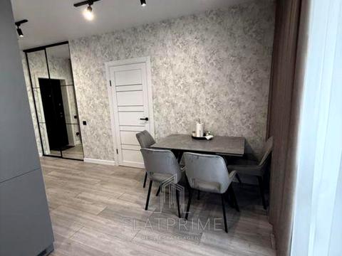 квартира за адресою Івана Виговського вул. (Маршала Гречка), 12-К