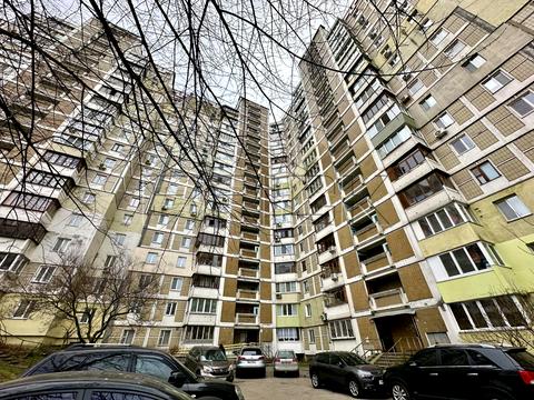 квартира за адресою Миколи Ушакова вул., 16