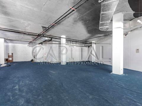 комерційна за адресою Борщагівська вул., 154