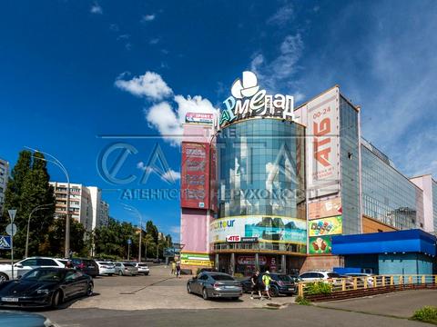 комерційна за адресою Борщагівська вул., 154