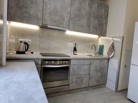 квартира по адресу Николая Ушакова ул., 16