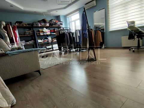 комерційна за адресою Антоновича вул. (Горького), 72