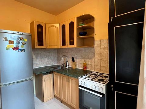 квартира за адресою Машинобудівників вул., 13