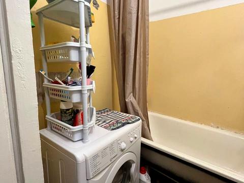 квартира за адресою Машинобудівників вул., 13