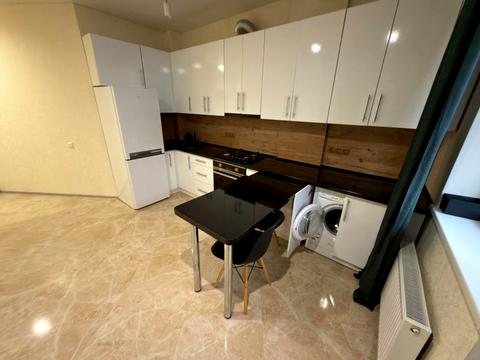 квартира за адресою с. Софіївська борщагівка, Героїв Небесної Сотні просп., 16/7