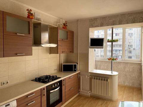 квартира за адресою Одеса, Академіка Заболотного вул., 66