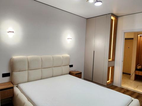 квартира за адресою Августина Волошина вул., (Будинок 2)