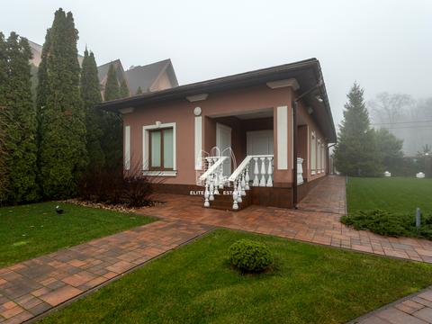 будинок за адресою Соборності вул.