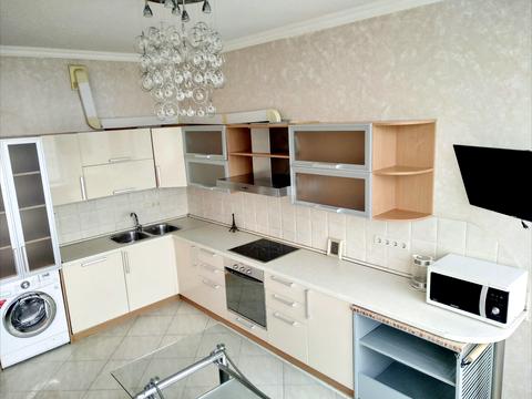 квартира по адресу Академическая ул. (Пионерская), 20б