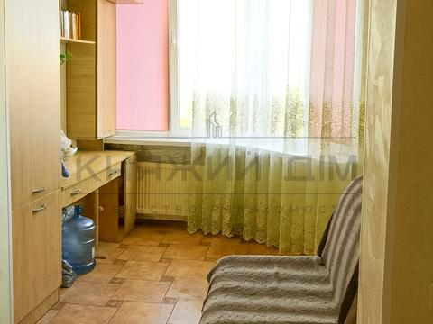 квартира за адресою Абрикосова вул., 7