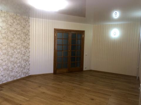 квартира за адресою Анни Ахматової вул., 11