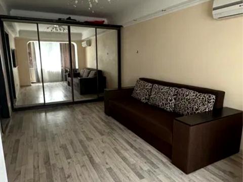 квартира за адресою Київ, Петра Калнишевського вул. (Михайла Майорова), 1