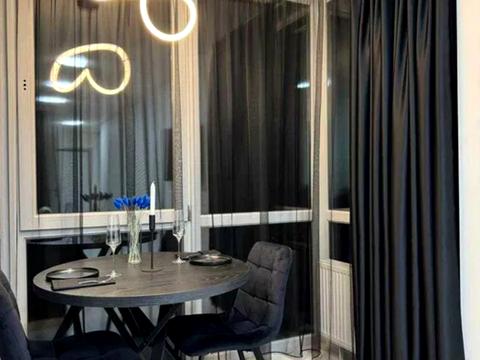 квартира за адресою Олега Мудрака вул. (Генерала Наумова), 1-Б