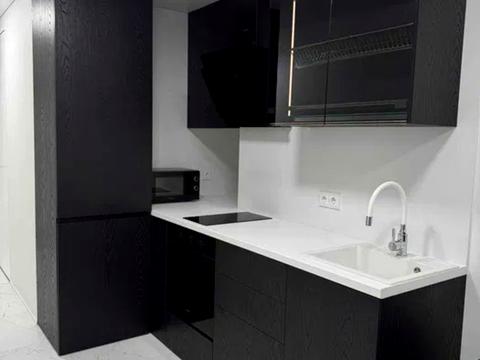 квартира за адресою Олега Мудрака вул. (Генерала Наумова), 1-Б