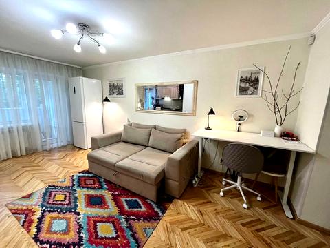 квартира за адресою Миколи Міхновського бульв. (Дружби народів), 19-А