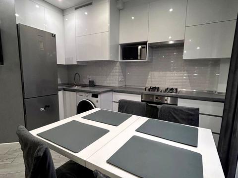 квартира по адресу Западная ул., 10