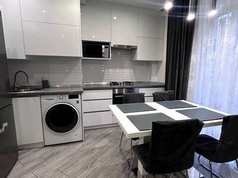 квартира по адресу Западная ул., 10