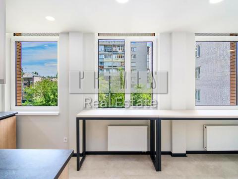 комерційна за адресою Професора Підвисоцького вул., 6-В