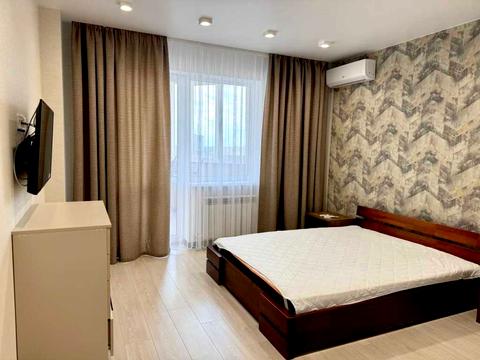 квартира за адресою Юліана Матвійчука вул. (), 141