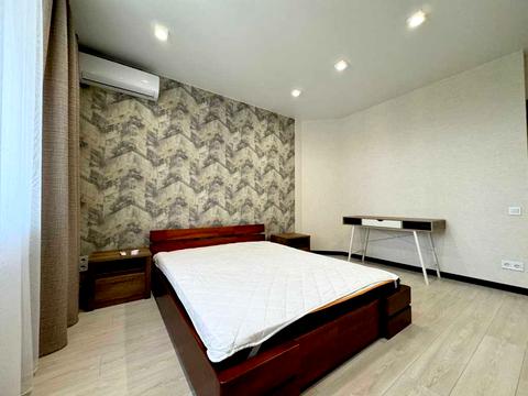 квартира за адресою Юліана Матвійчука вул. (), 141